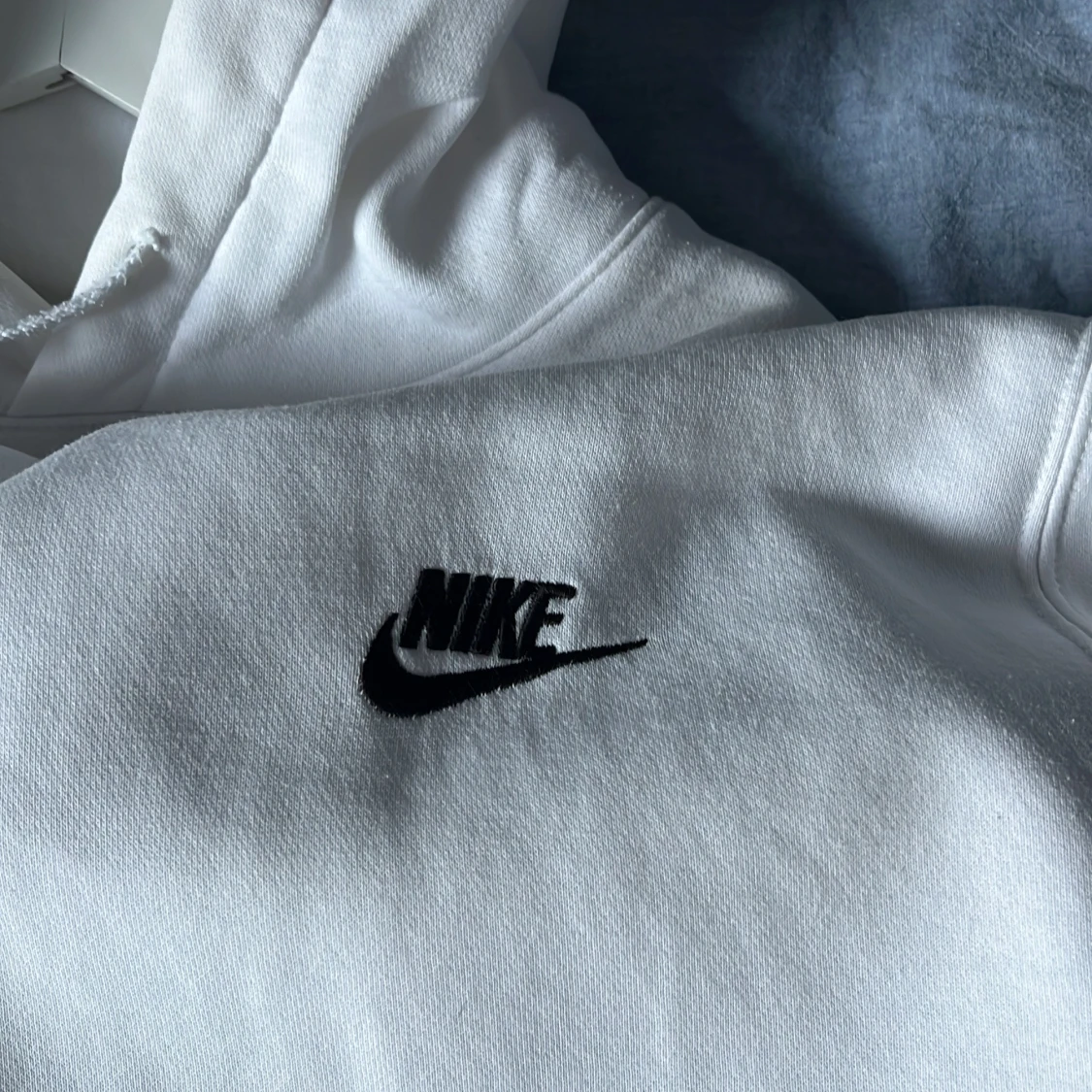 Vit hoodie från Nike - 4