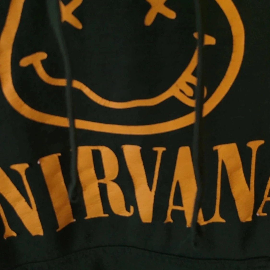Grön Nirvana hoodie från JHK - 1