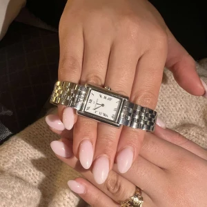 Mockberg timeless Watch  - INTRESSEKOLL! Nyskick, storlek: 23x31 mm, minimum 1500kr