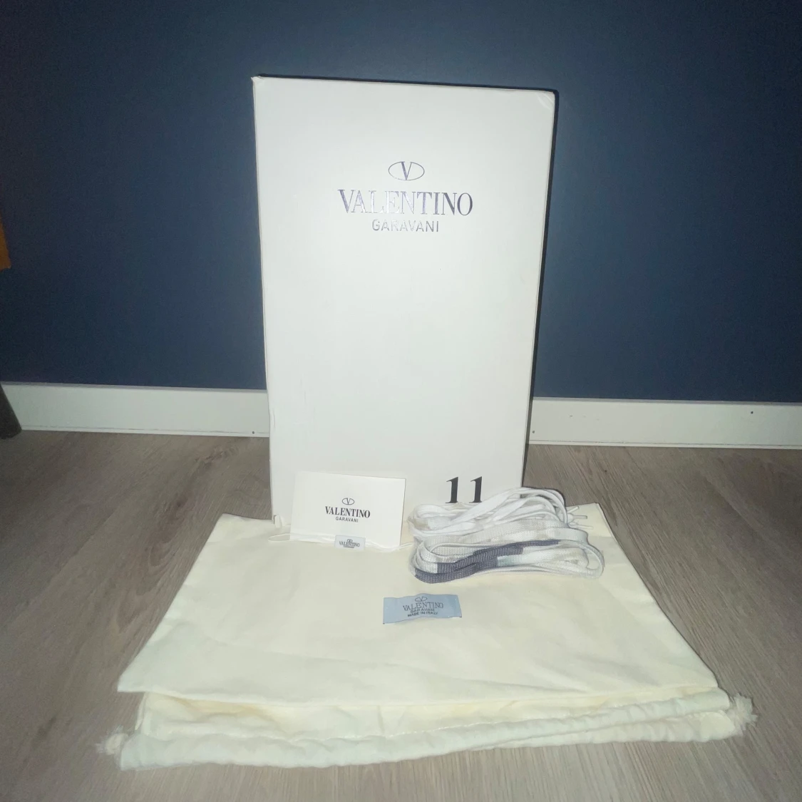 Valentino open i vitt och blått - 1