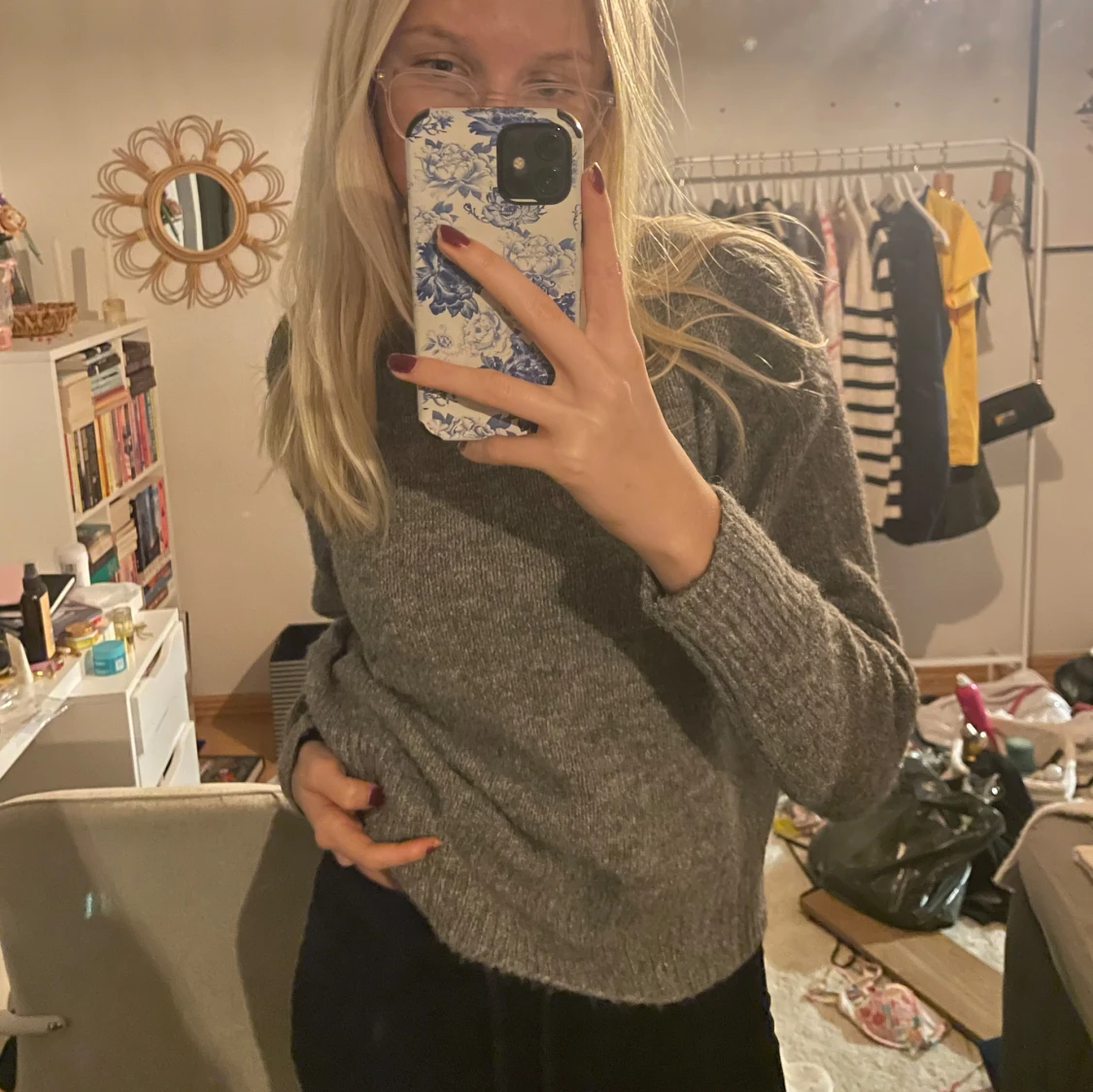 Grå stickad tröja - 91