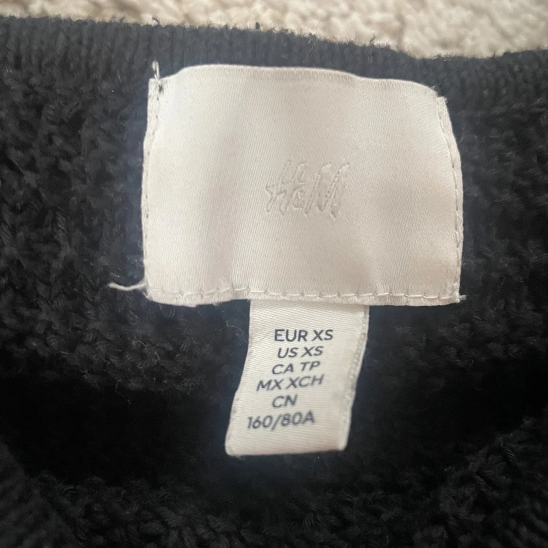 Stickad/virkad topp från hm - 91