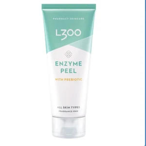 Enzyme Peel från L300 - Enzyme Peel med prebiotika från L300, perfekt för alla hudtyper. Den är doftfri och kommer i en praktisk tub på 75 ml. Perfekt för att fräscha upp huden och ge den en mjuk känsla.Oanvänd, nypris 159kr.