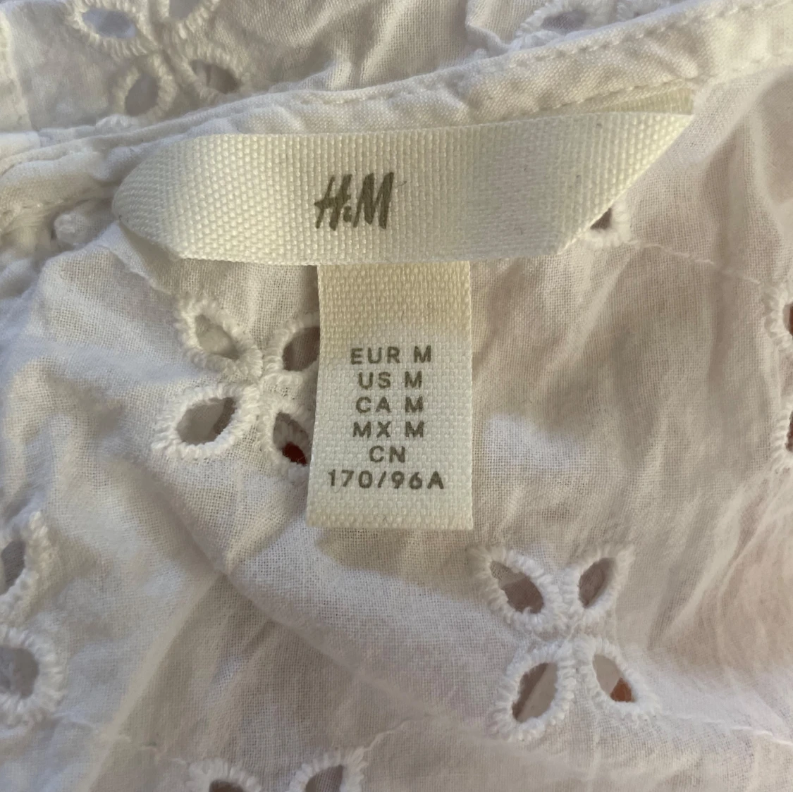 Vit blus från H&M - 91
