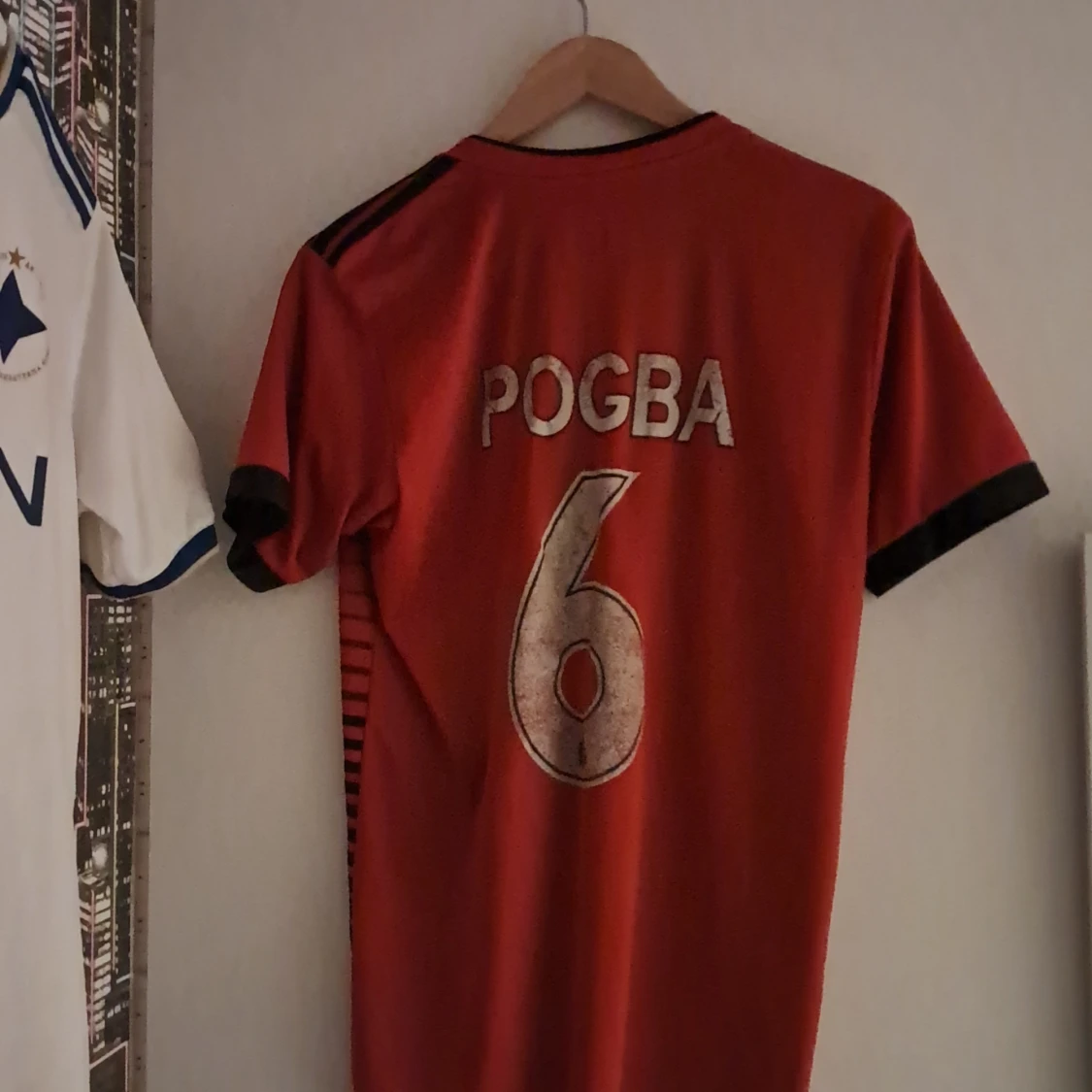 Man UTD Hemmatröja 2018 - 90