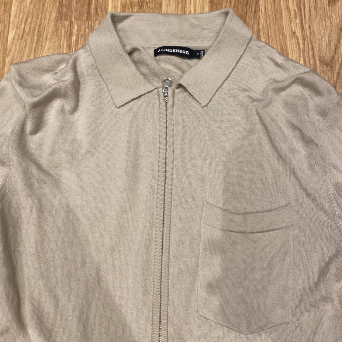 Beige tröja med dragkedja från J.Lindeberg - 92