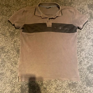 Sail racing piqé t-shirt - Storlek:XS Skick:6,5/10 Pris:149 men går att diskuteras!