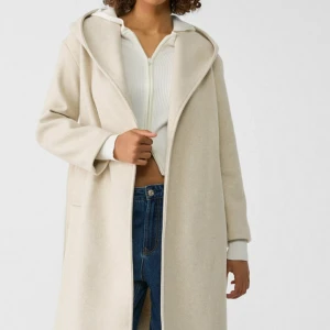 Jättefin kappa - Slutsåld kappa från zara!