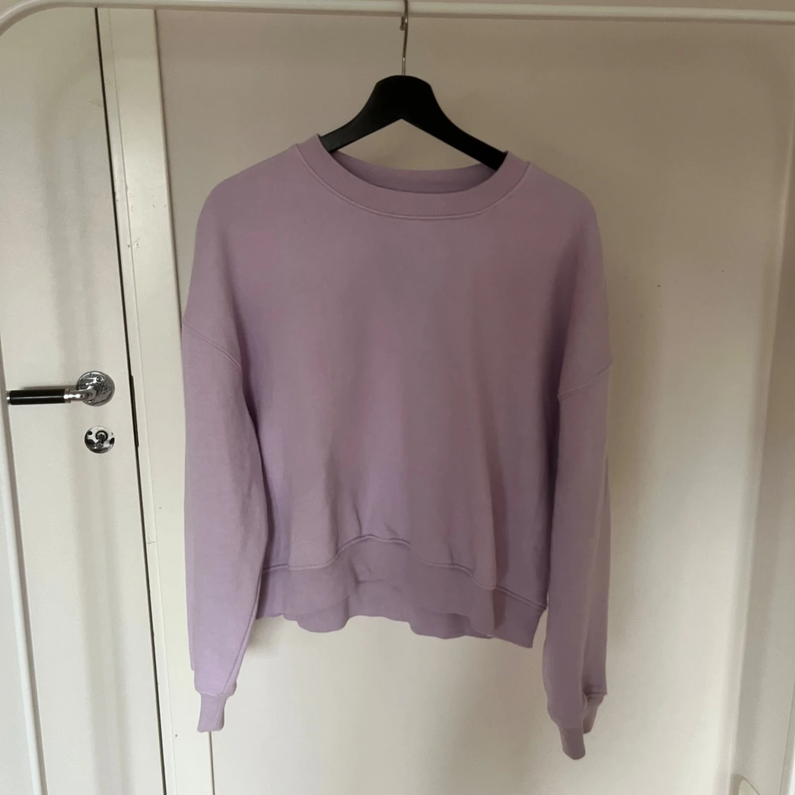 Lila sweatshirt