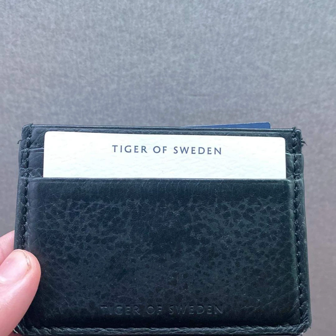 Tiger of Sweden korthållare