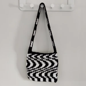 Virkad väska  - Virkad väska i bomull
