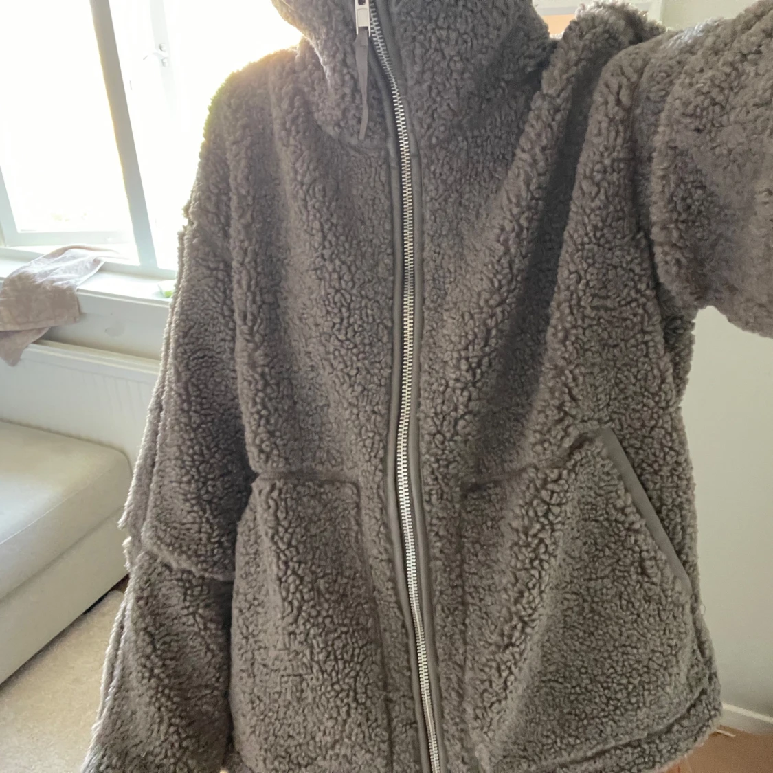 Brun teddyjacka - 90