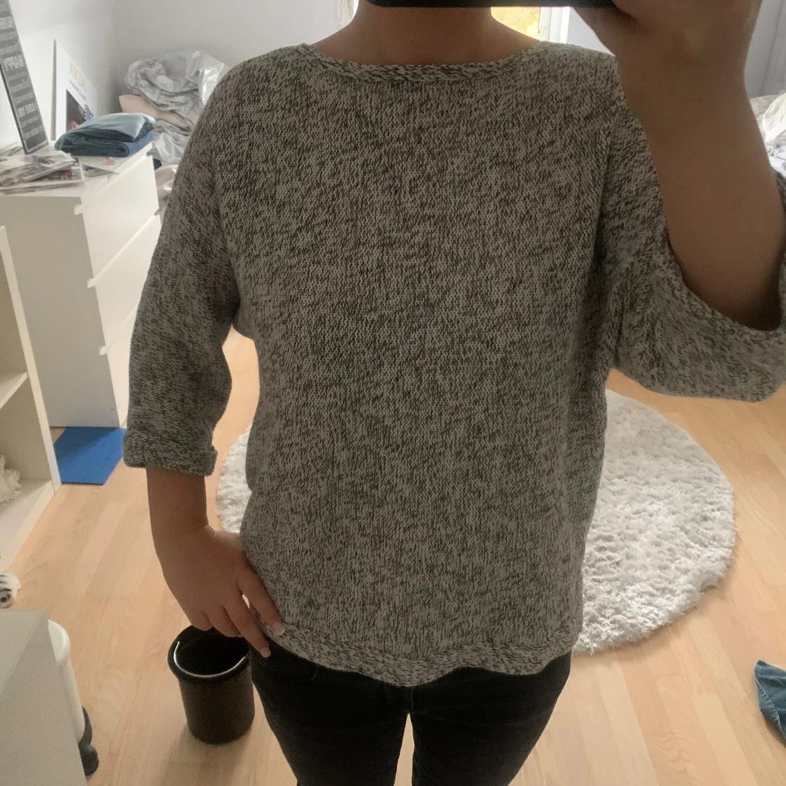 Grå stickad t-shirt - 92