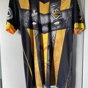 Gorilla FC Hemma tröja 21/22 - Storlek M aldrig använd bra skick 