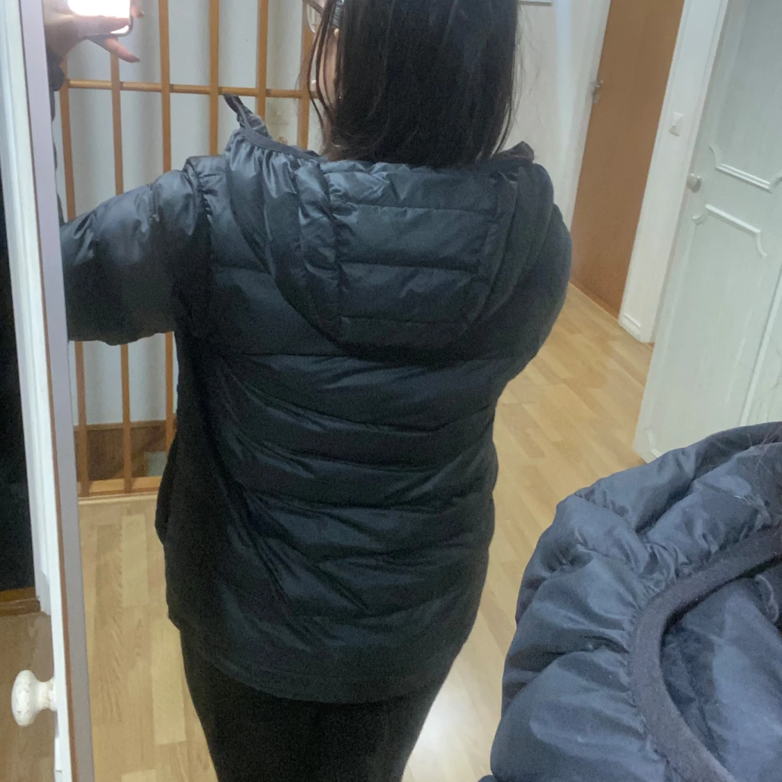 Svart peak performance jacka  - 92