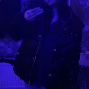 Svart jacka - Limited svart jacka ifrån Liu jo jeans, bra skick