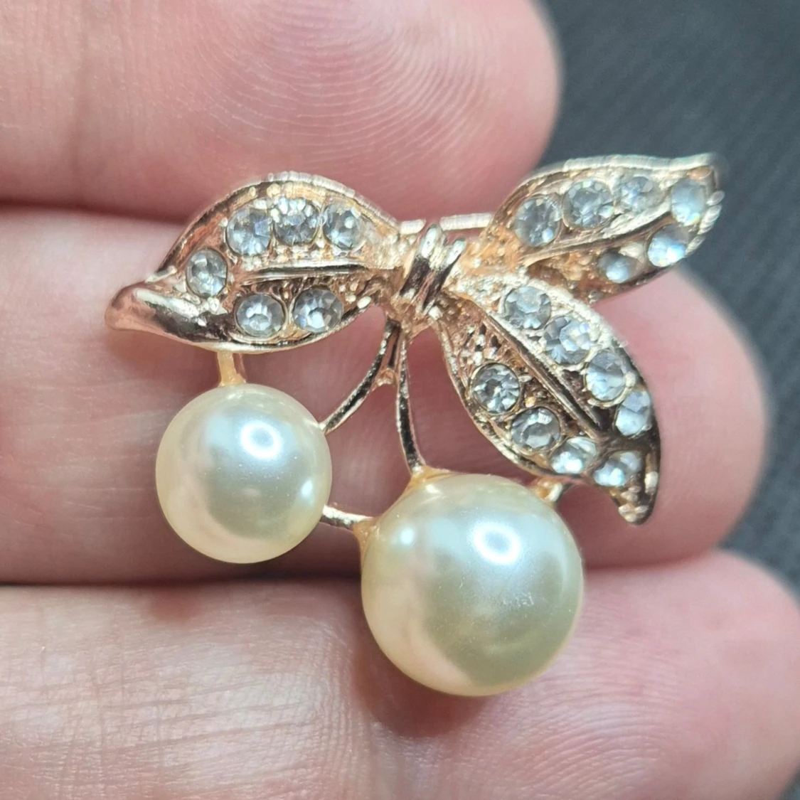 Brosch - Körsbär  - 2