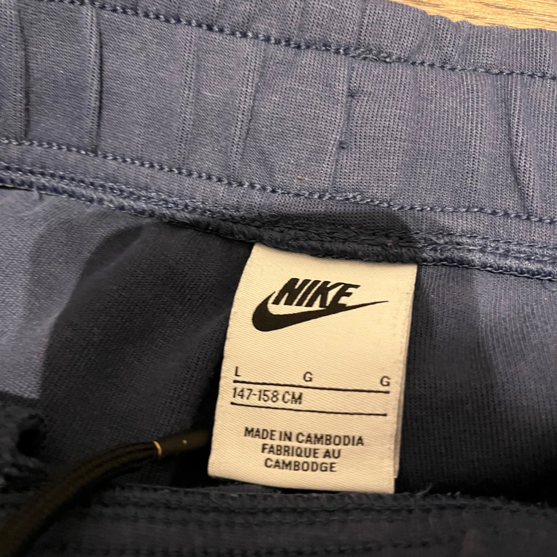 Gamla nike tech i mörkblå - 3