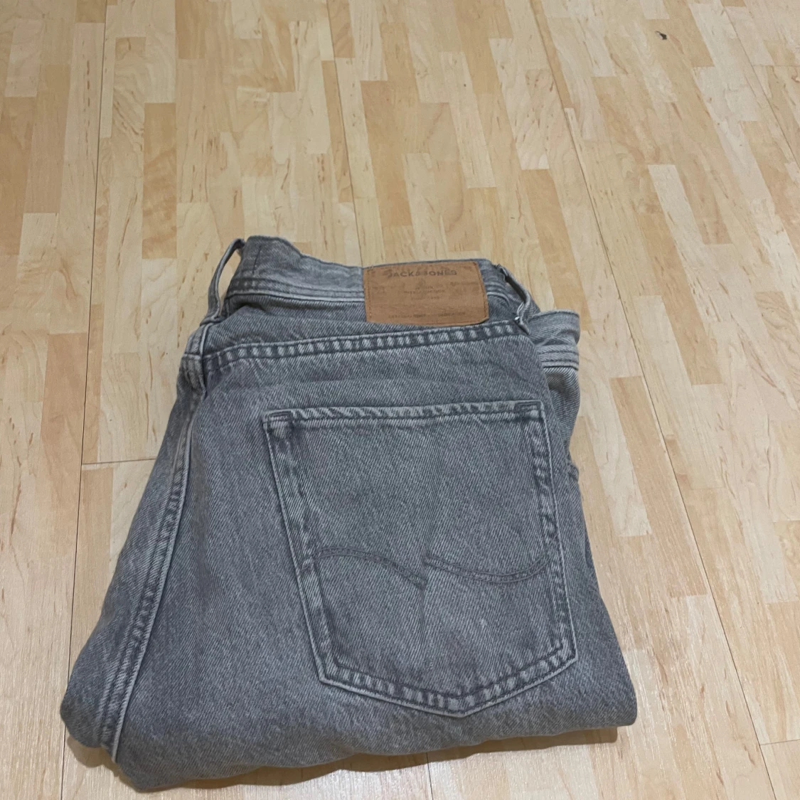 Gråa jeans JACK & JONES  - 2