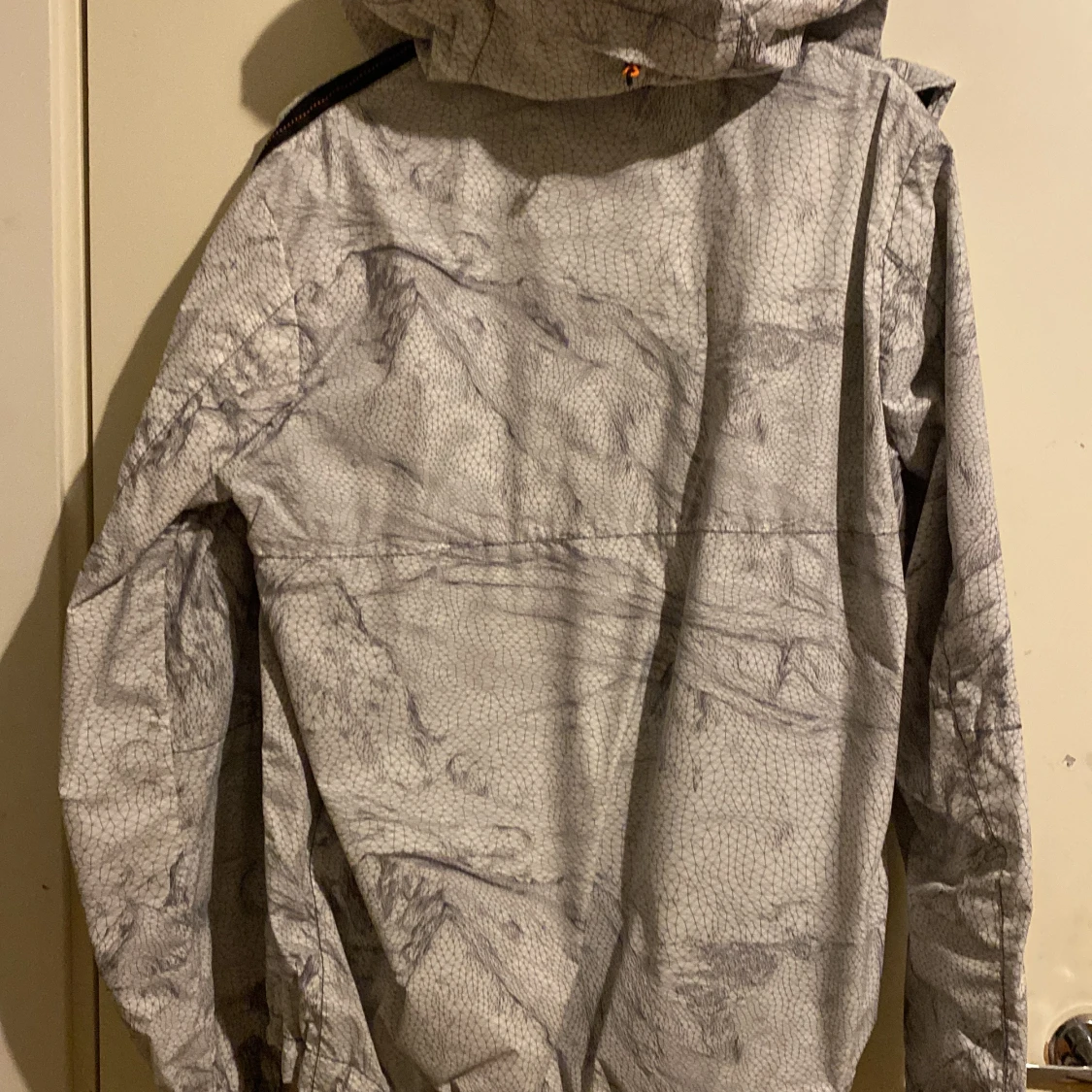 Grå jacka från Parajumpers - 2