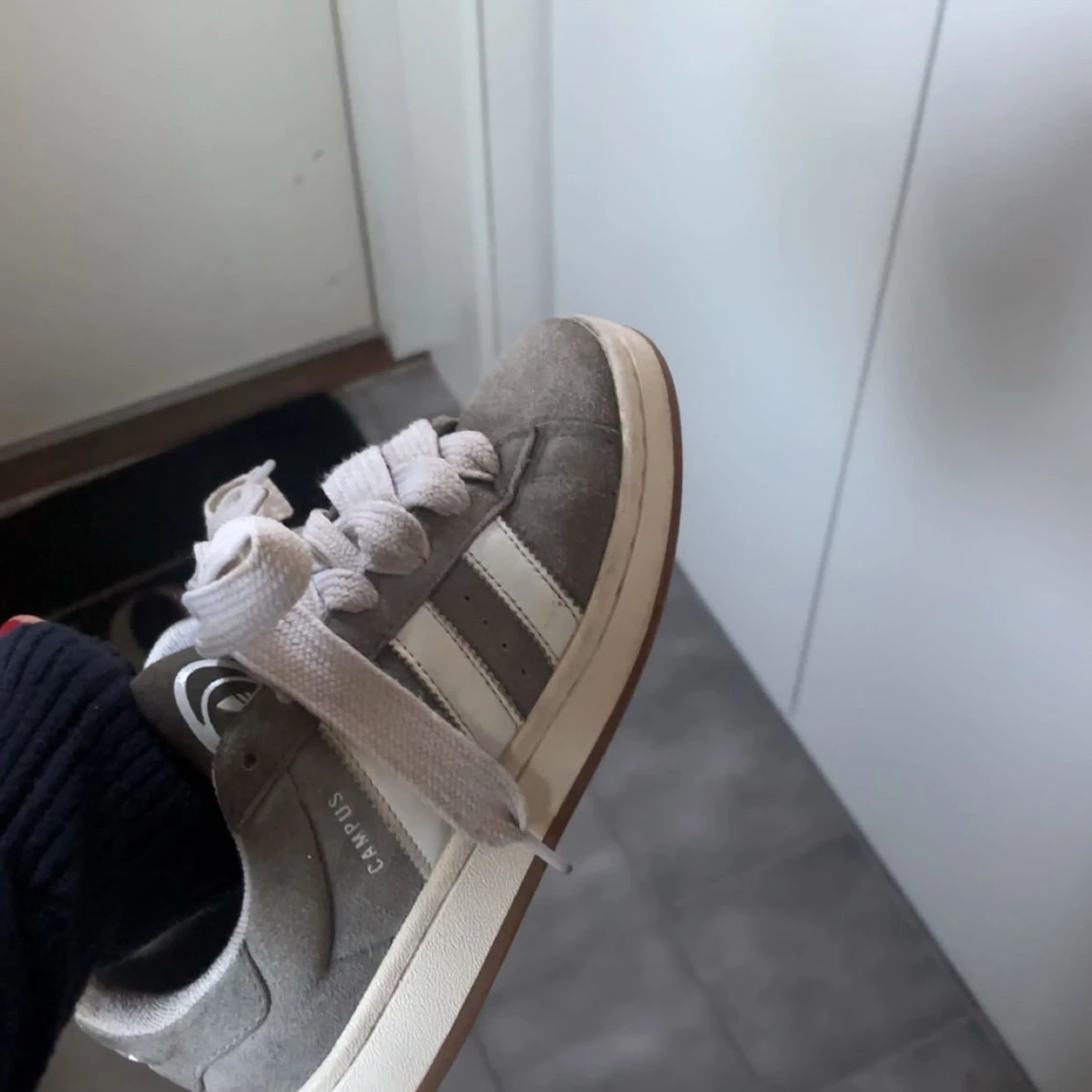 Grå Adidas Campus 00s - 4