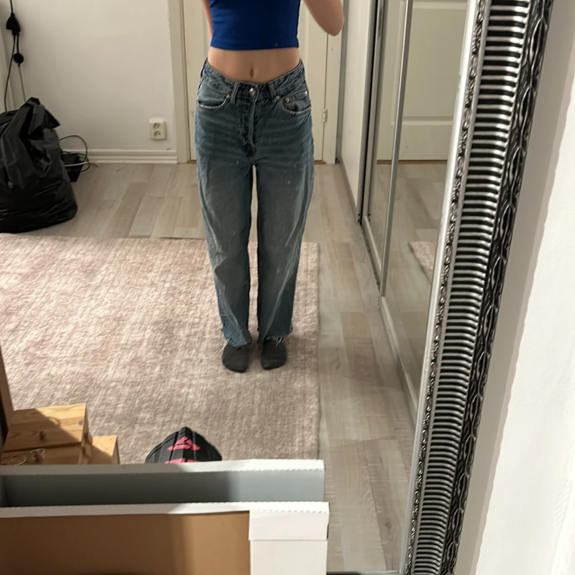 Blå jeans från H&M Divided - 91