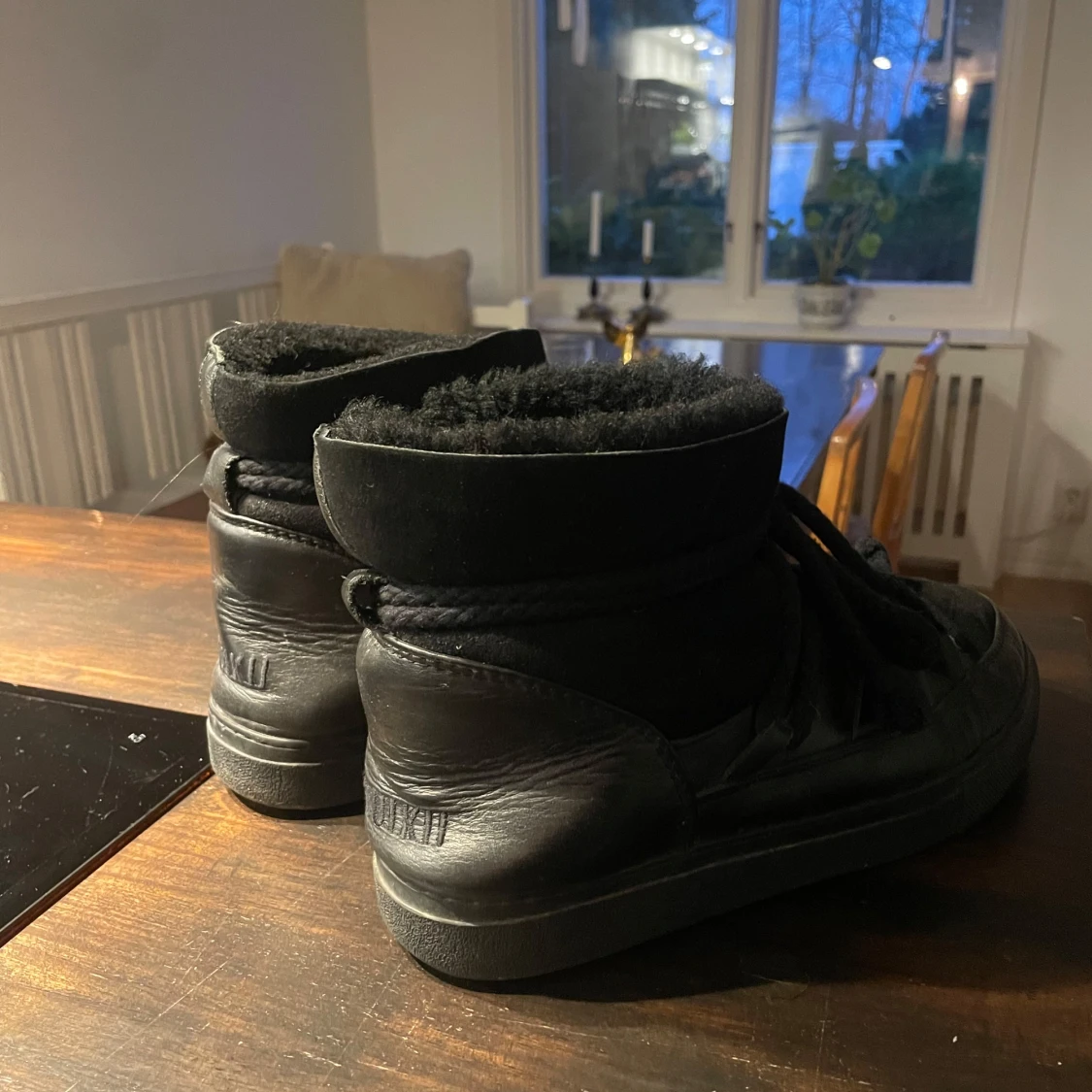 Svarta vinterboots från Inuikki  - 91