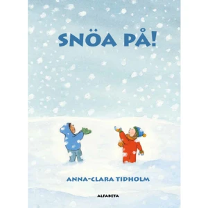 Snöa på! (inbunden) - Nya vantar, kallt idagSnö och ännu mera snöSnöa mera, snöa på!Mössan blå och gul och grönHela världen vit av snö Allt har vita mössor på.Äventyr för alla barn, både de som inte sett snö och de som lever i massor av snö!"En bok om hur förunderligt vacker och variationsrik en snövärld är, och just det resulterar i en säregen skönhet. Det är genom bilderboken barnet lär sig att se konst." Lotta Olsson, Dagens Nyheter"Vacker pekbok om hur världen förändras när snön kommer: kyla och snö-plogar, pulkor och vantar. Poetisk text med vackra assonanser, och färger som lyser starkt i kontrasten mot det vita snötäcke." Dagens Nyheter"I barnspråkskorta, avskalade fraser utan punkter konstateras att snön faller och Allt har vita mössor på. Samspelet mellan bild och text, där texten inte säger allt, är typisk för Tidholm och ger innehållet en extra dimension ... Finstämt beskrivs även vårens ankomst med snösmältning. Boken är innehållsmässigt mer avancerad än Knacka på!, men liksom den en riktig pärla." Helhetsbetyg: 5 av 5 Bibliotekstjänst    Format Inbunden   Omfång 32 sidor   Språk Svenska   Förlag Alfabeta   Utgivningsdatum 2022-10-12   Medverkande Anna-Clara Tidholm   ISBN 9789150122206  