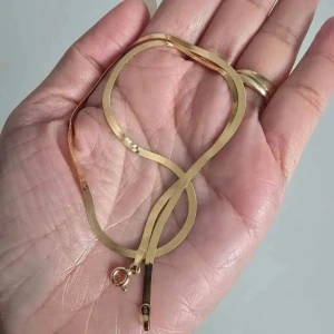 18K Gold, 3.8g 16inchea - Nok 4200 Helt ny, og aldri brukt 3.8 grams 16 inches 18k Gold