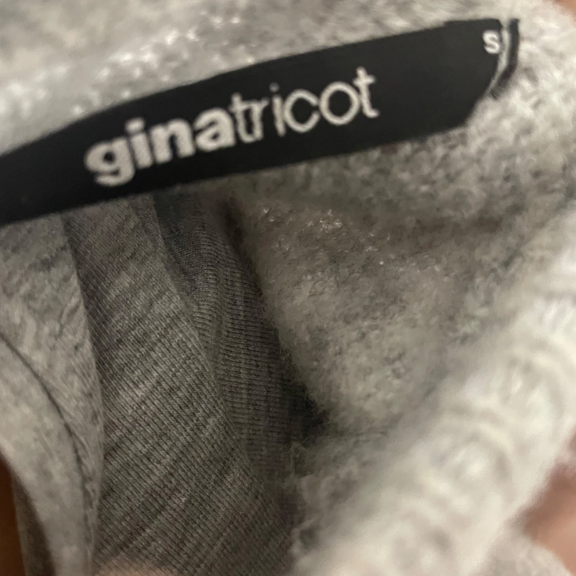Jätte fin kortärmad stickad tröja från Gina Tricot 💓 - 91