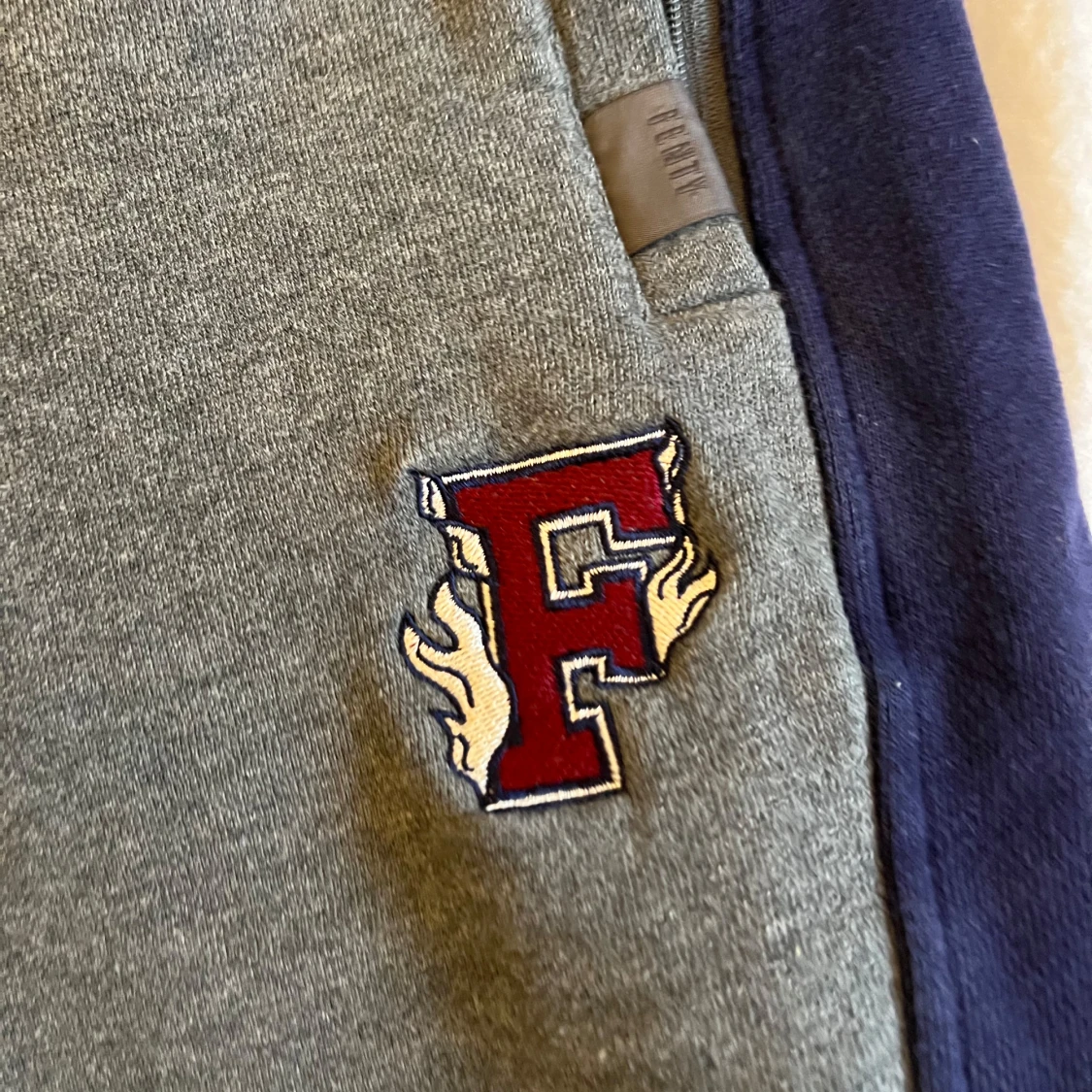 Rihanna x puma sweatpants - 91