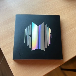 Bts album  - Bts album proof, det är BARA album, inga poster eller photocard.