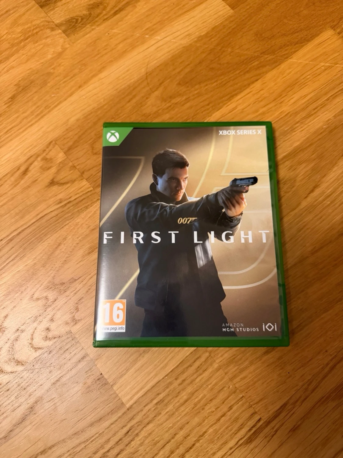 007 First Light Xbox Series X spel