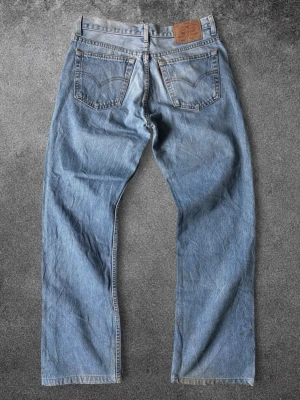 Levis 503 - Levi's 503 Jeans | Storlek 33/32 | Mått: midja 41 cm, längd 106 cm | Skick: Bra | Skickas snabbt, kan gå ner i pris vid snabb affär  Mvh ActiveResell | REF: LEV-030 