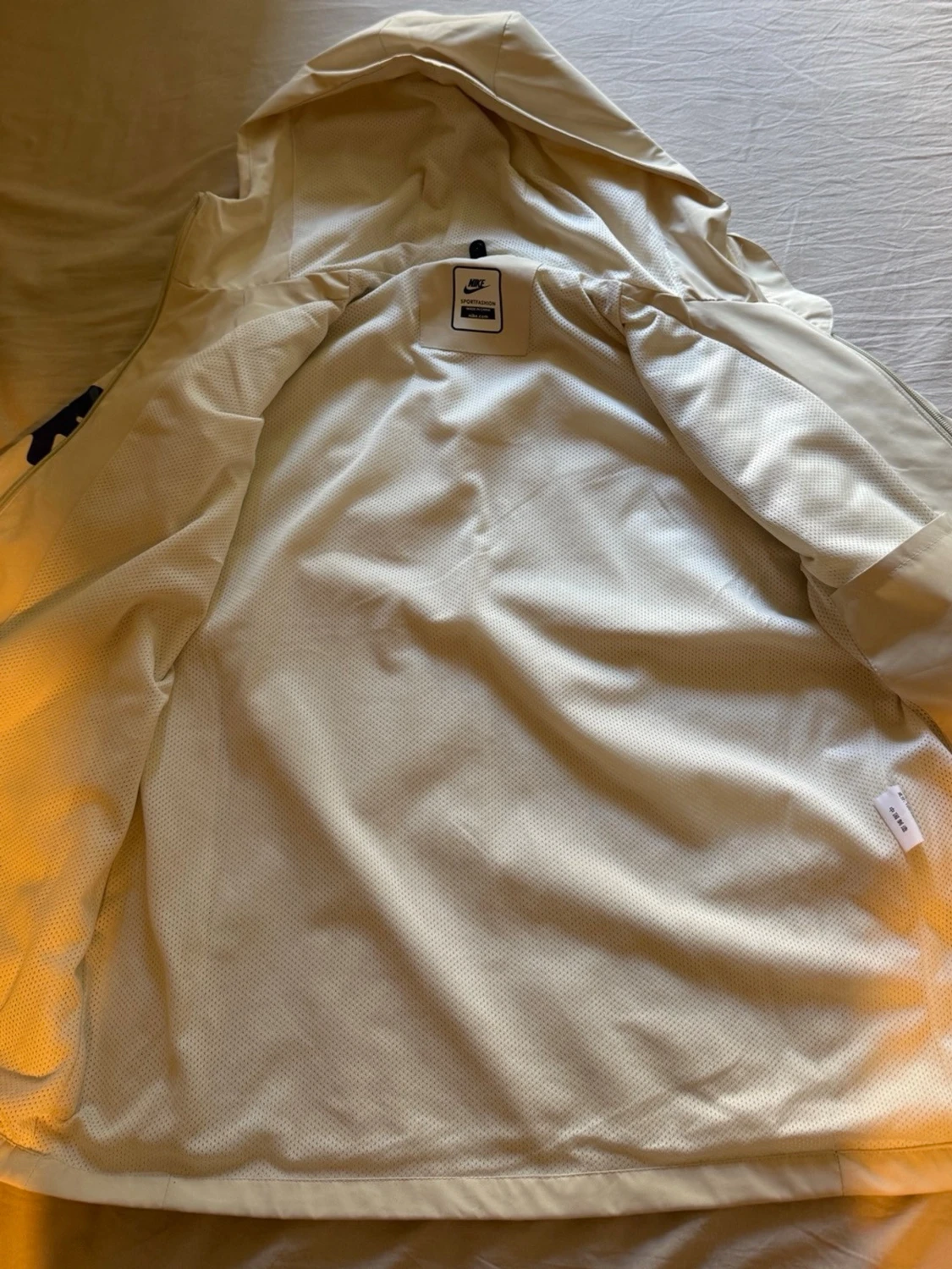 Vit Brasilien Nike vindjacka med huva - 1
