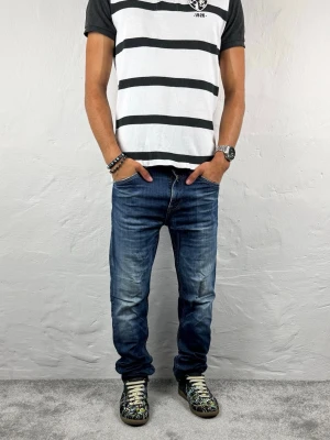 Replay jeans  - Ett par riktigt snygga jeans från Replay i storlek W30 L32 i modellen Slimpar