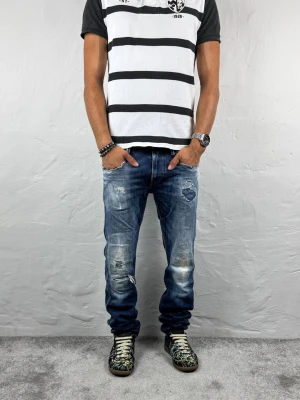 Replay jeans  - Ett par riktigt snygga jeans från replay i storlek W30 L32 i modellen Anbbas 