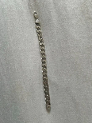 Silver armband  - Slitet men tungt 925 silver säljer billigt för o bli av me den