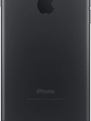 Svart iPhone 7 64gb med stilren design - Säljer en svart iPhone med klassisk, stilren design och rundade kanter. Baksidan är i metall med Apple-loggan och texten iPhone. Perfekt för dig som gillar enkel och snygg teknik. 78% batterihälsa, 
