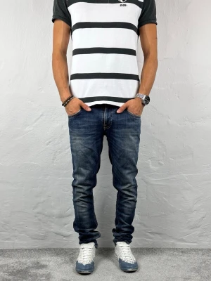 Nudie jeans  - Ett par riktigt snygga jeans från Nudie i storlek W28 L30 i modellen Tight Long John  