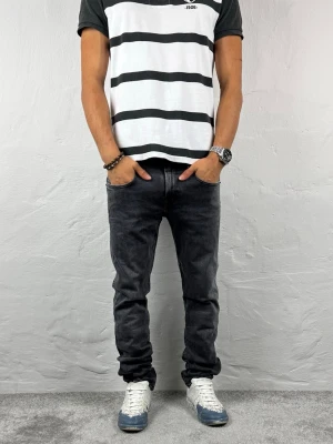 Replay jeans  - Ett par riktigt snygga jeans från Replay i storlek W29 L30 i modellen Anbbas Hyperflex 