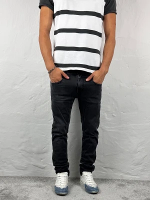 Replay jeans  - Ett par riktig snygga jeans från Replay i storlek W30 L30 i modellen Anbbas 