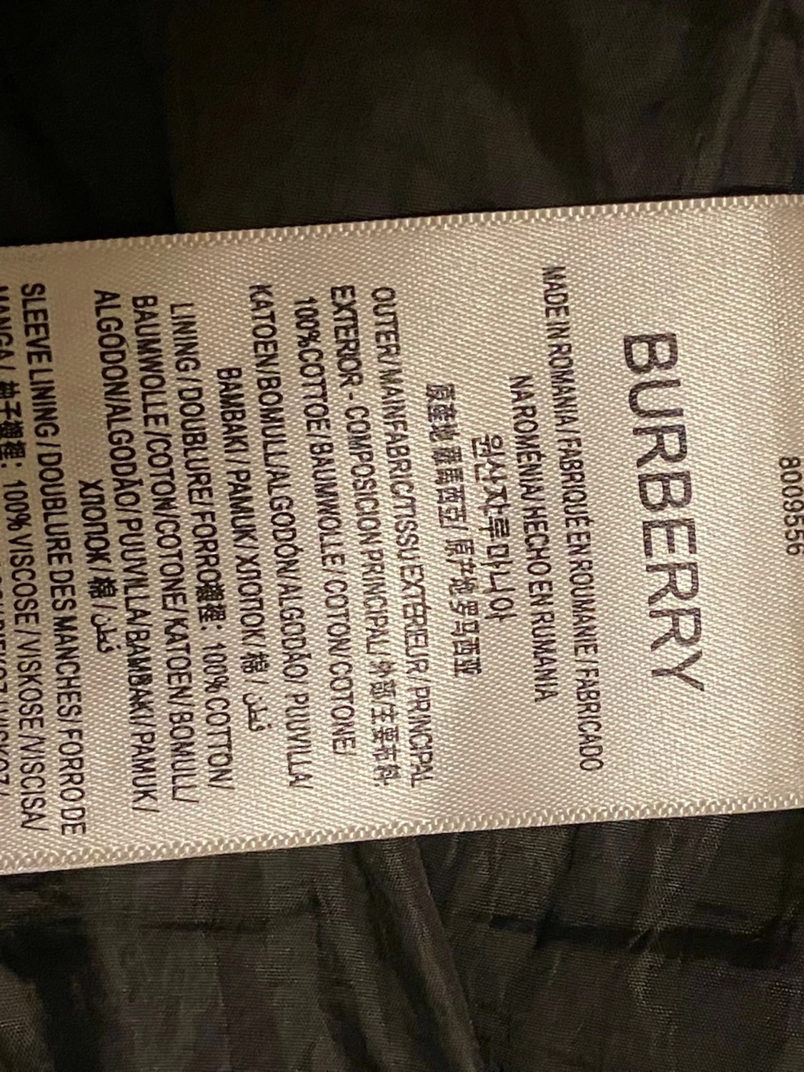 Svart pufferjacka från Burberry - 5