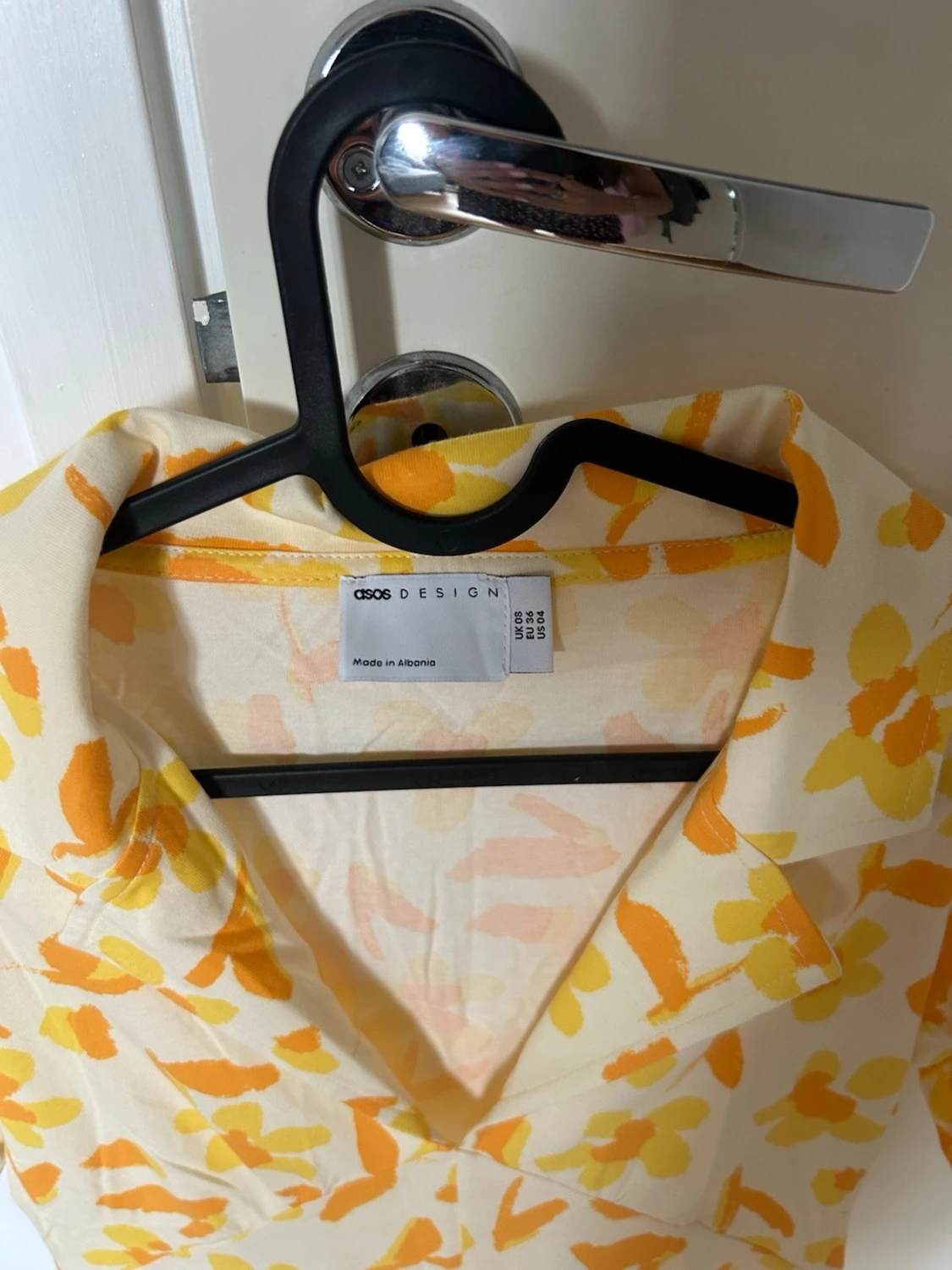 Blommig kortklänning från ASOS DESIGN - 1