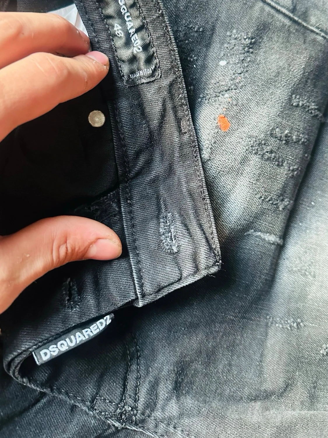 Svarta distressed shorts från Dsquared2 - 1