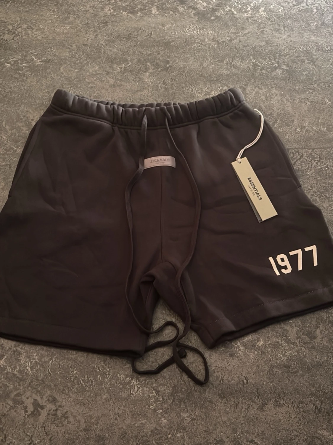 Svarta shorts Essentials 1977 - 2