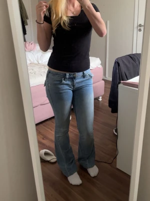 True Religion jeans - Säljer av den enkla anledningen att jag inte använder dom längre☺️