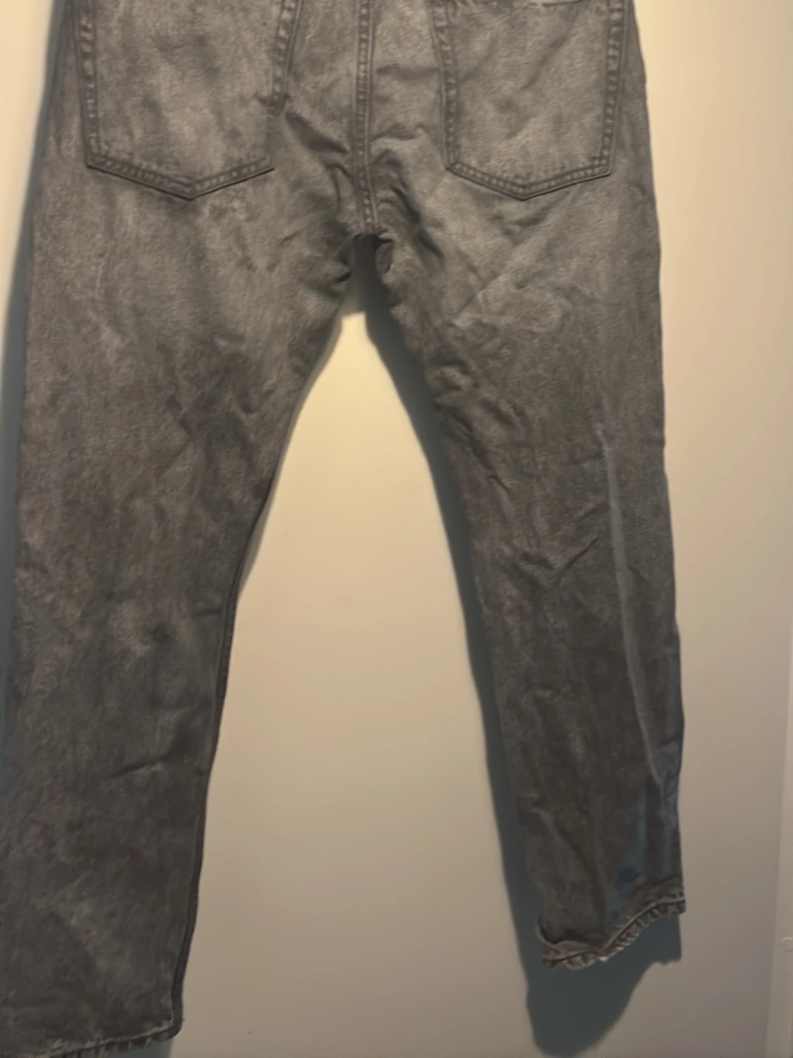 Gråa  jeans - 2