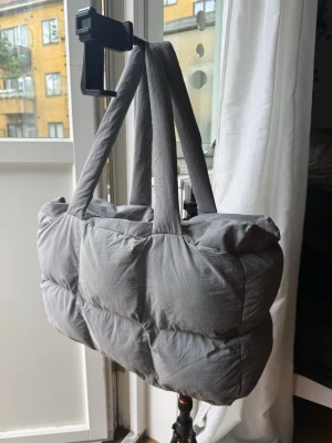 Grå Bag Veske - aldrig brukt ✨ Kan hentes i Frogner eller leveres ✨
