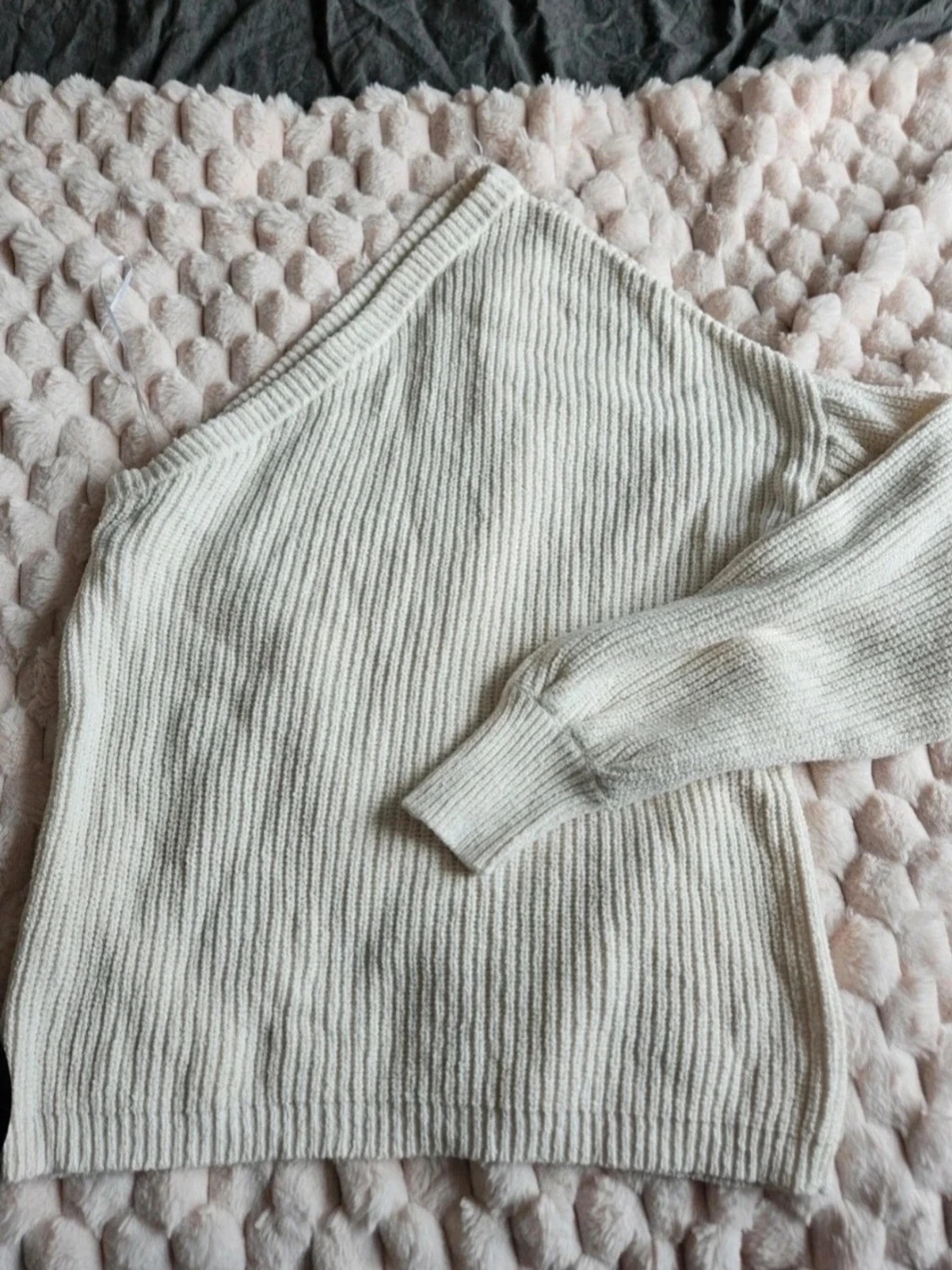 Stickad oneshoulder från Gina Tricot M - 1